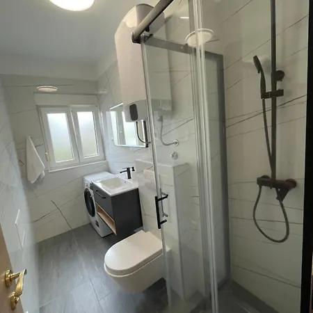 Kaja Apartment